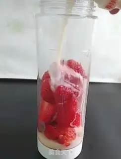 Make Strawberry step 2