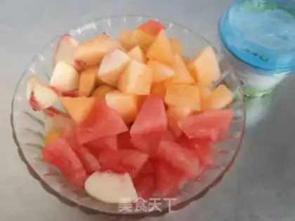 Make Yogurt fruit salad step 4