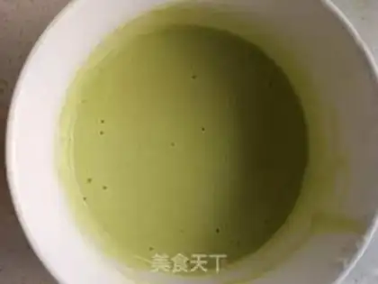 Make A lace egg roll step 6