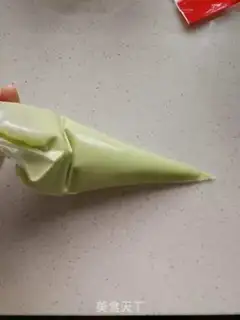 Make A lace egg roll step 8