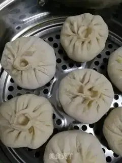 Make Bean buns step 7