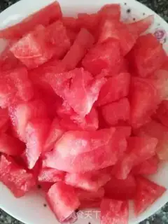 Make Sweet watermelon juice step 1