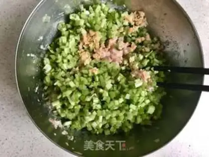 Make Celery shrimp step 2
