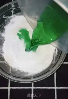 Make Pearly little circle step 2