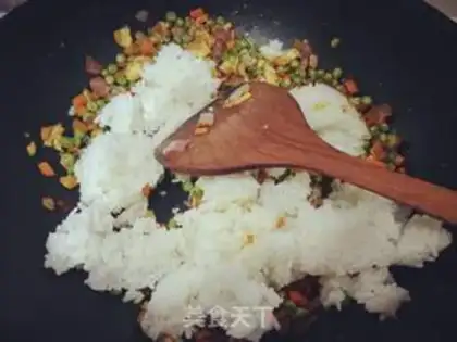 Make A simple bacon fried rice step 8