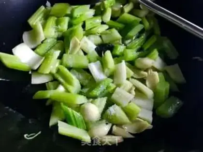 Make The Celery Lily step 3