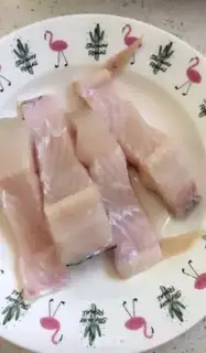 Make Baby fish soup step 0