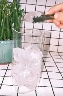 Make Tea and milk step 1