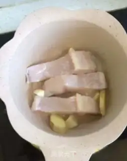 Make Baby fish soup step 2