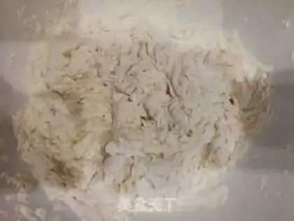Make Ham sausage rabbit rolls step 2