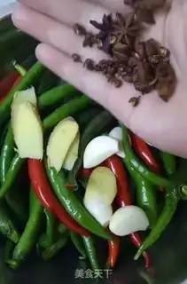 Make Chili pickles step 2