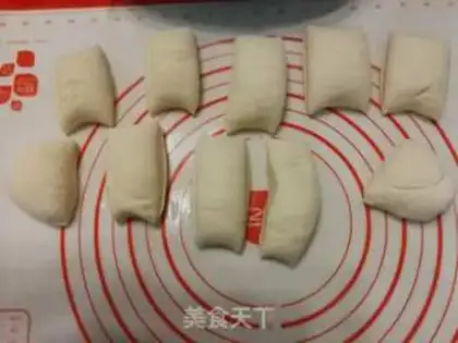 Make Ham sausage rabbit rolls step 6