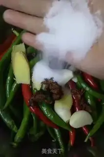 Make Chili pickles step 3