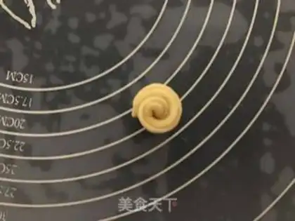 Make Rose snack step 7