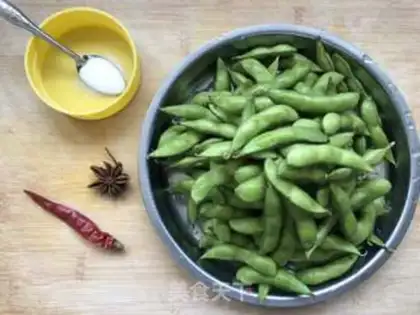 Make Water to boil the beans step 0