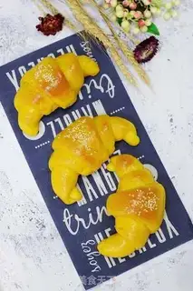 Make Pumpkin croissants step 18