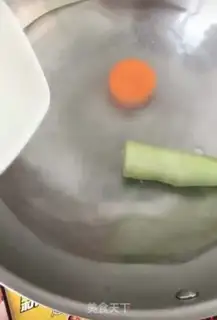 Make Cucumberball soup step 2