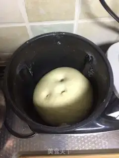 Make Onion cheese and ham bag step 2