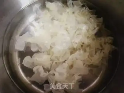 Make The silver spoon of the red date step 5