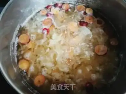 Make The silver spoon of the red date step 7