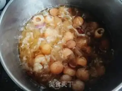 Make The silver spoon of the red date step 8