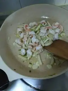 Make Porridge mushroom shrimp step 5