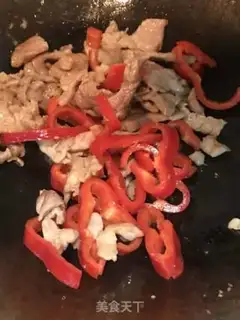 Make Seafood mushroom fried meat step 4