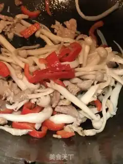 Make Seafood mushroom fried meat step 5