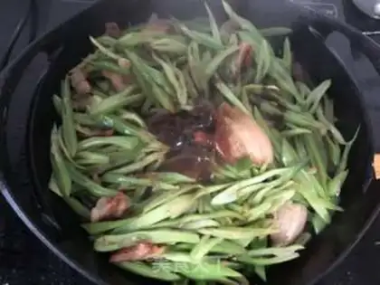 Make Coconut, black gallons step 1