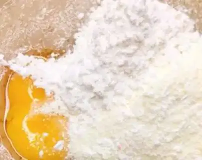 Make Banana muffins step 1