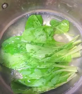 Make Tomato noodles step 2
