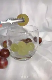 Make Crystal grapes step 0