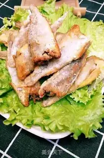 Make Dried and fried yellowfish step 6