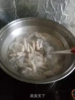 Make Red chicken claws step 1
