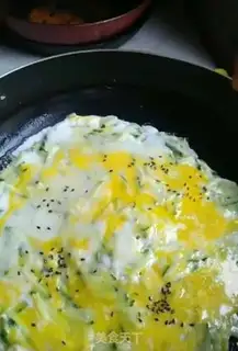 Make cucumber omelet step 6