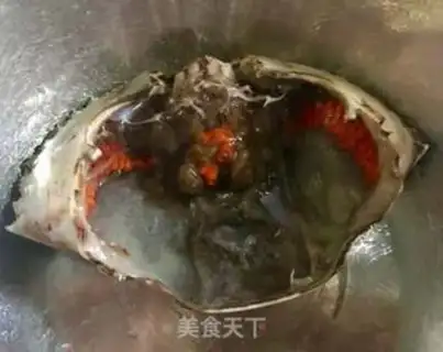 Make Spicy crabs step 1