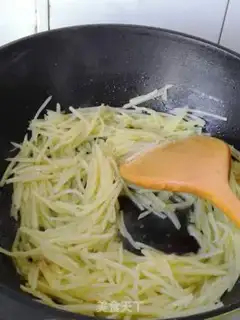 Make Potato tarts step 1