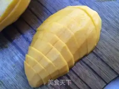 Make Fruit melon ice step 2