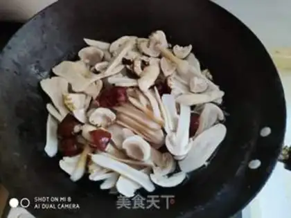 Make Pelican mushrooms step 2