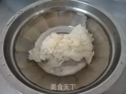 Make The silver spoon of Lotus step 1