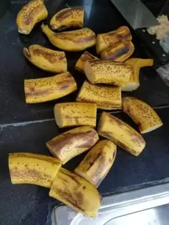 Make Banana popsicle step 0
