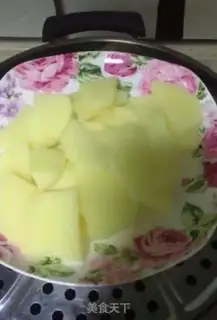 Make Potato souffle step 1