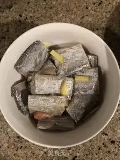 Make Jell-O fish step 0