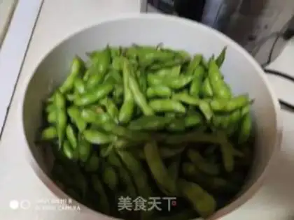 Make Water to boil the beans step 0