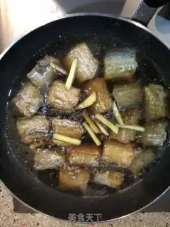 Make Jell-O fish step 4