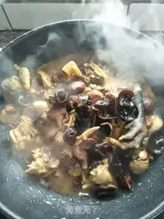 Make Frozen chickens with mushrooms step 6
