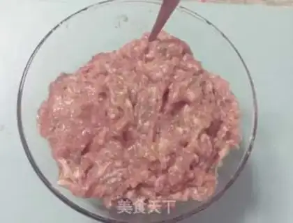 Make Big meat bun step 3