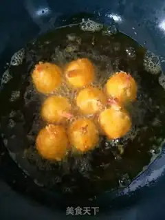 Make Pixie-tail shrimp ball step 12