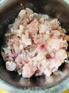 Make Spicy rabbits step 1