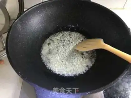 Make Scrambles of garlic step 3